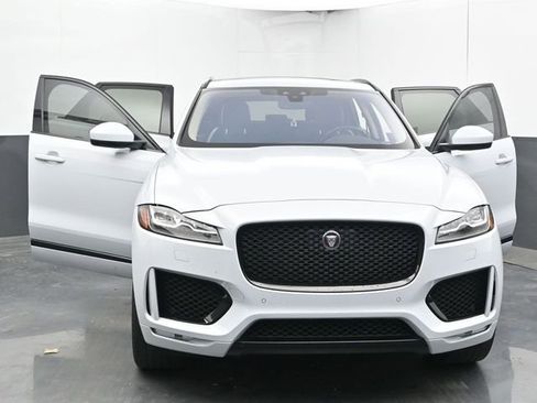 Used 2020 Jaguar F-PACE Checkered Flag image 56