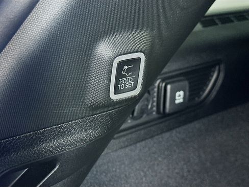 Used 2023 Jeep Grand Cherokee Trailhawk w/ Advanced Protech Group II image 31