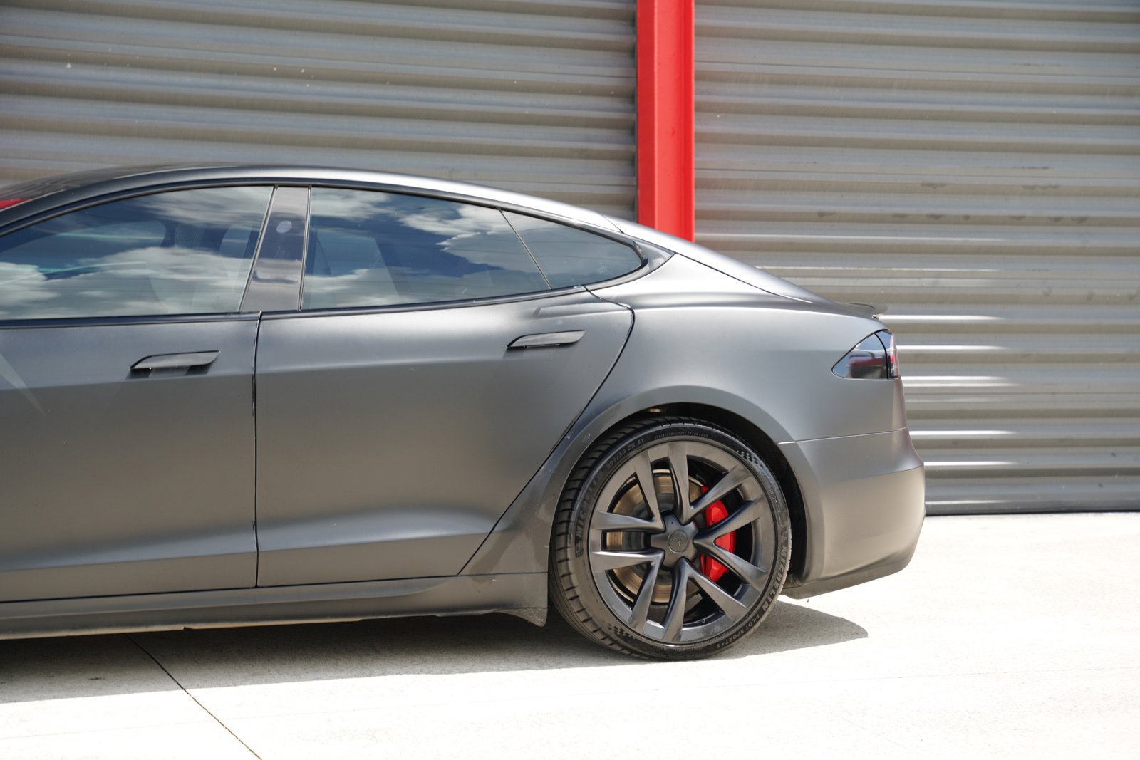 Used 2023 Tesla Model S Plaid AWD/4WD image 10