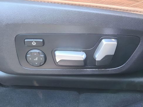 Used 2021 BMW X3 xDrive30i w/ Executive Package image 26