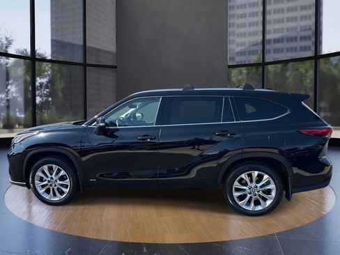 Used 2022 Toyota Highlander Limited image 5