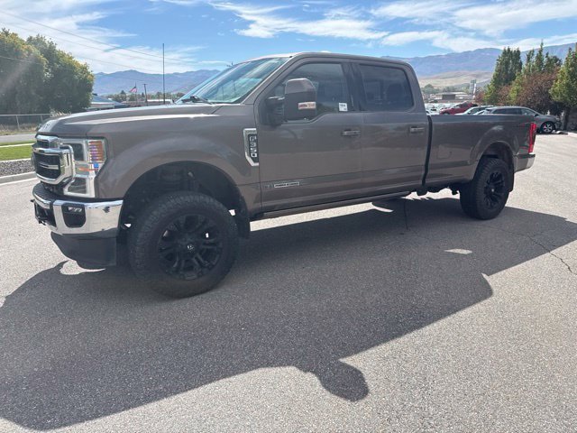 Used 2022 Ford F350 Lariat w/ Lariat Ultimate Package AWD/4WD image 2