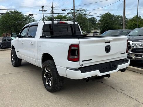 Used 2020 RAM 1500 Big Horn AWD/4WD image 9