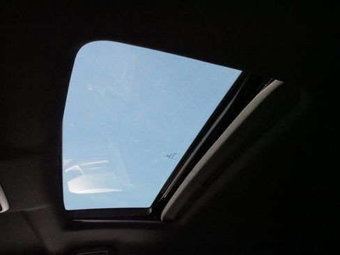 Certified 2023 Honda Passport EX-L image 32