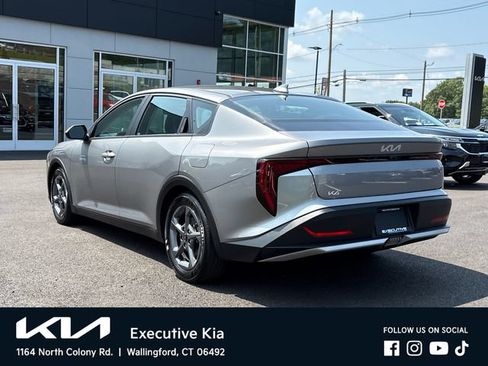 Certified 2025 Kia K4 FWD image 2