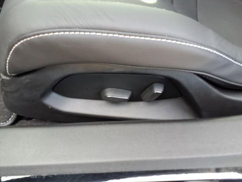 Used 2024 Chevrolet Corvette Stingray Coupe w/ 1LT image 16