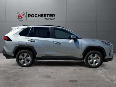 Certified 2025 Toyota RAV4 XLE AWD/4WD image 33
