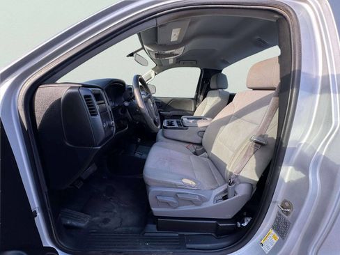 Used 2017 Chevrolet Silverado 1500 W/T w/ Trailering Package image 11