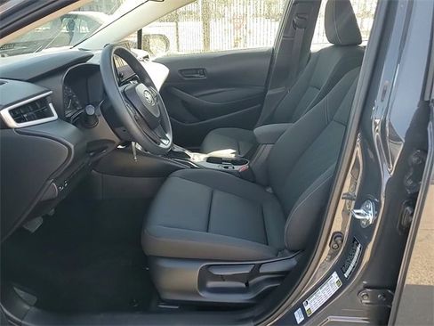 Certified 2025 Toyota Corolla LE image 11