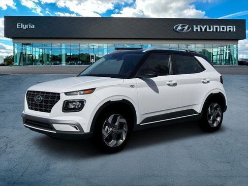 New 2026 Hyundai Venue SEL image 2