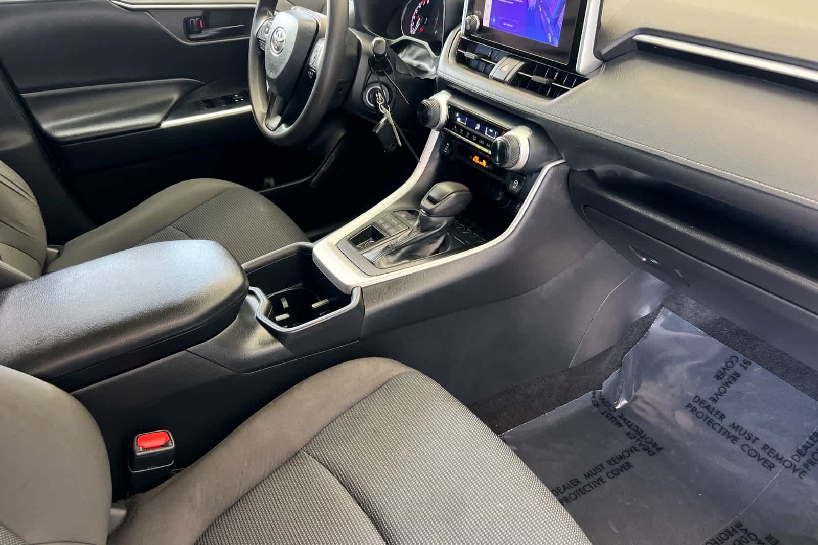 Certified 2023 Toyota RAV4 LE AWD/4WD image 17