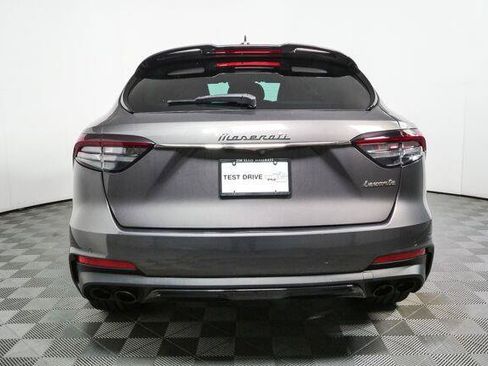 Used 2022 Maserati Levante Modena AWD/4WD image 9