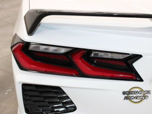 Used 2023 Chevrolet Corvette Stingray Preferred Conv w/ Z51 Performance Package RWD image 14