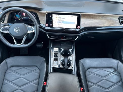 Certified 2024 Volkswagen Atlas SE AWD/4WD image 13