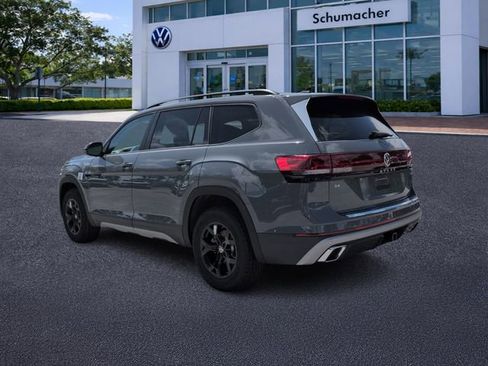 New 2026 Volkswagen Atlas Peak Edition AWD/4WD image 5