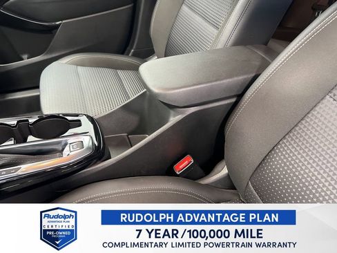 Used 2025 Chevrolet Trax LT image 35