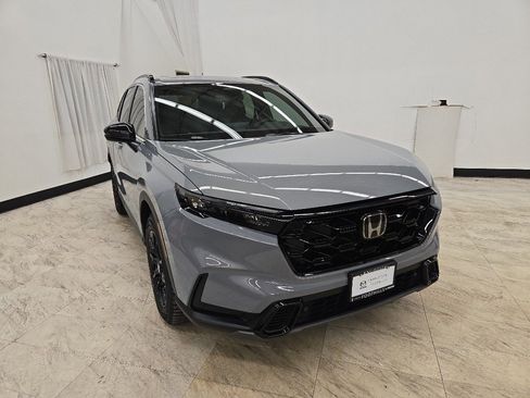 Used 2025 Honda CR-V Sport-L image 1