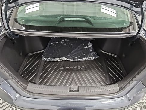 Used 2024 Honda Accord EX image 31