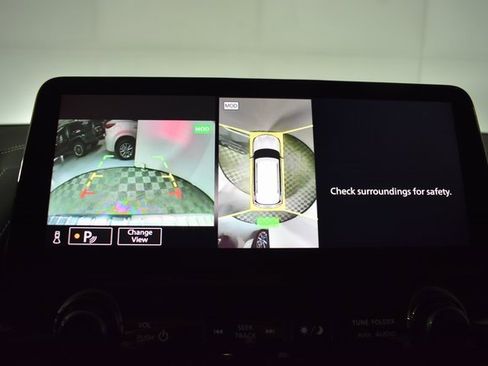 Used 2023 INFINITI QX80 Premium Select w/ All-Season Package image 24