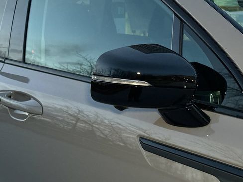 New 2026 Kia Sorento SX AWD/4WD image 11