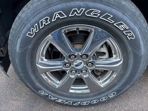 Used 2018 Ford F150 XLT w/ Equipment Group 302A Luxury image 3