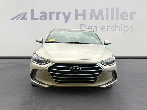 Used 2017 Hyundai Elantra SE w/ SE A/T Tech Package 03 image 9