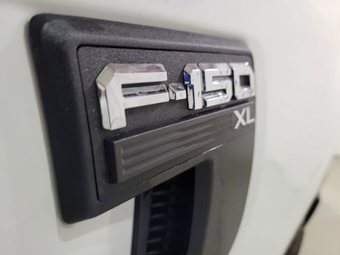 Used 2022 Ford F150 XL w/ Trailer Tow Package image 51