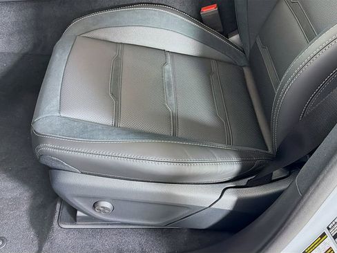 New 2026 Mercedes-Benz GLE 53 AMG 4MATIC Coupe image 23