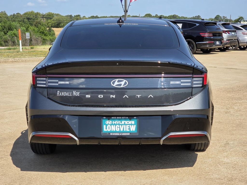 Used 2024 Hyundai Sonata SEL FWD image 5