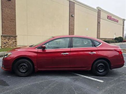 Used 2016 Nissan Sentra SV image 8