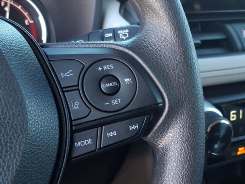 Used 2024 Toyota RAV4 XLE image 39