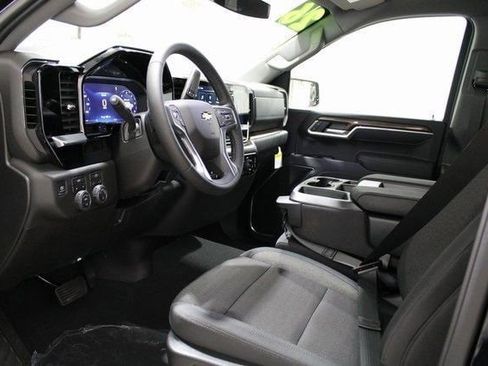New 2026 Chevrolet Silverado 1500 LT image 3