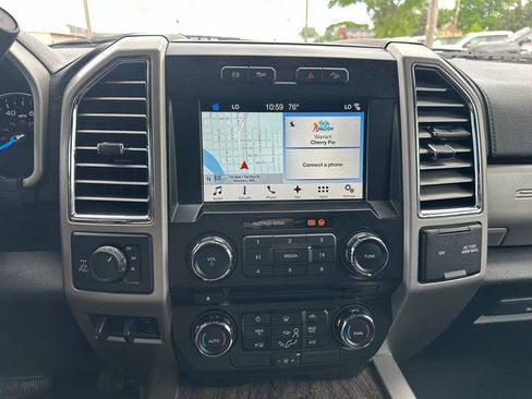 Used 2017 Ford F250 Lariat w/ Chrome Package AWD/4WD image 15