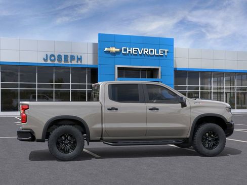 New 2026 Chevrolet Silverado 1500 ZR2 AWD/4WD image 5