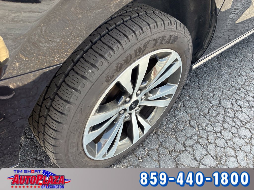 Used 2021 Ford Expedition Max Platinum AWD/4WD image 14
