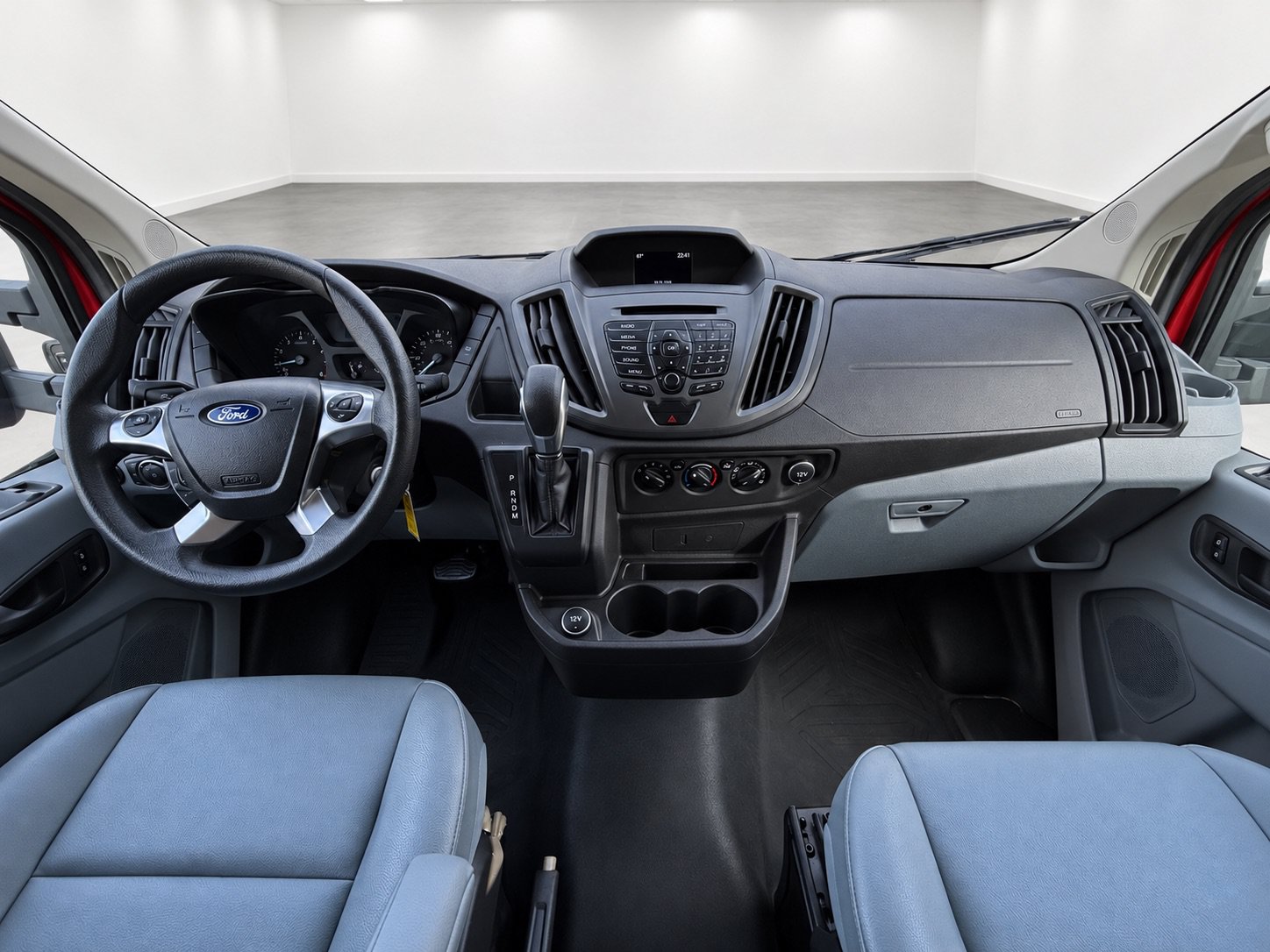 Used 2018 Ford Transit 350 XL RWD image 22