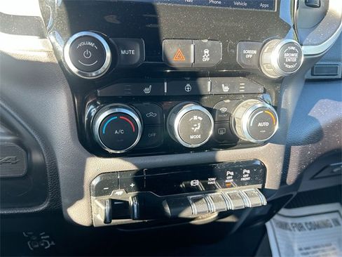 Used 2022 RAM 2500 Big Horn w/ Level C Equiment Group image 23