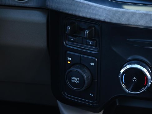 Used 2026 Ford F450 Platinum w/ Platinum Plus Package image 22