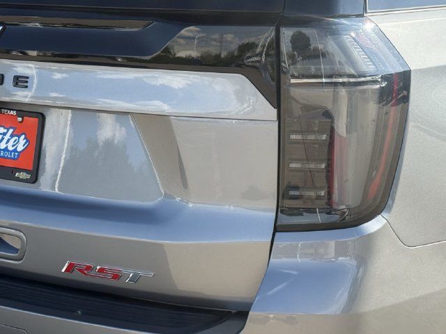 Certified 2025 Chevrolet Tahoe RST w/ RST Capability Package AWD/4WD image 7