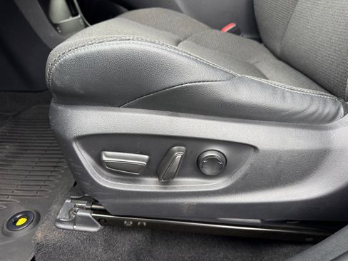 Used 2024 Toyota bZ4X XLE w/ Weather Package image 20