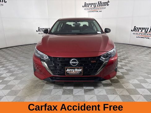 Used 2024 Nissan Sentra SR image 3
