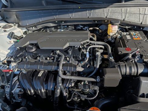 Used 2024 Hyundai Kona SEL image 31