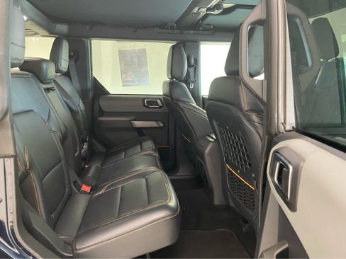 Used 2021 Ford Bronco Badlands image 13