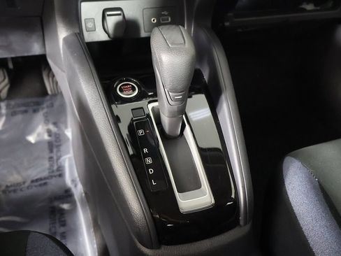 Used 2024 Nissan Versa SV w/ Trunk Package image 39