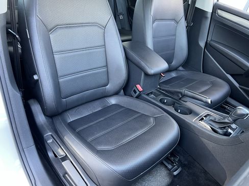 Used 2015 Volkswagen Passat 1.8T Limited Edition FWD image 22
