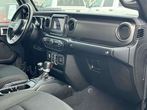 Used 2020 Jeep Gladiator Sport w/ Quick Order Package 24S image 24