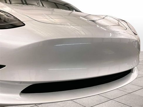 Used 2023 Tesla Model 3 Standard Range RWD image 29