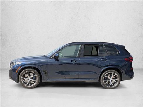 Used 2024 BMW X5 xDrive50e w/ M Sport Package AWD/4WD image 8