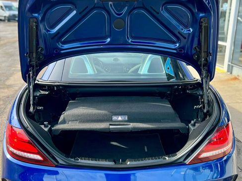 Used 2020 Mercedes-Benz SLC 300 image 8