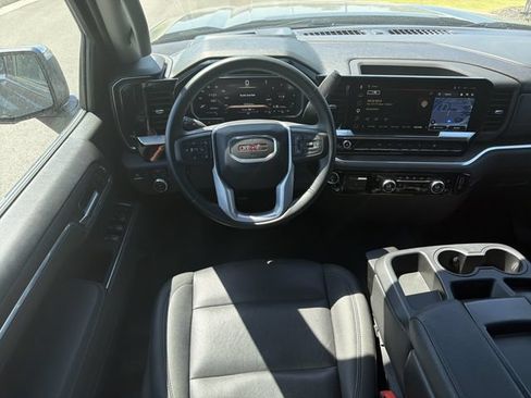 Used 2026 GMC Sierra 1500 SLT AWD/4WD image 27